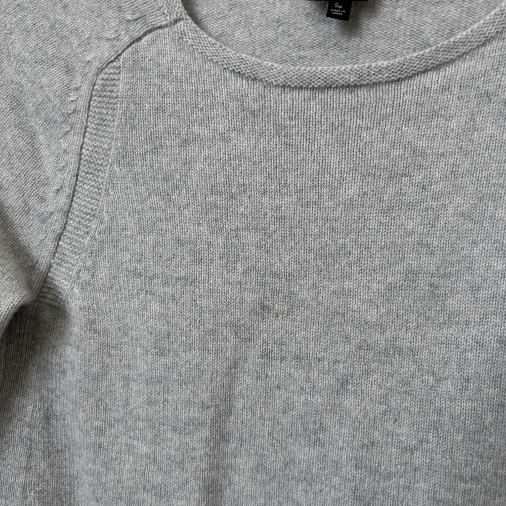 Talbots Petites 100% Cashmere Crewneck Sweater Grey Raglan Sleeve SP - Picture 2 of 7